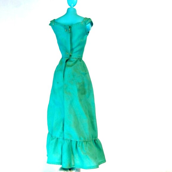 Vintage Deluxe Quick Curl Barbie Blue Dress Only 1976 - Picture 2 of 4